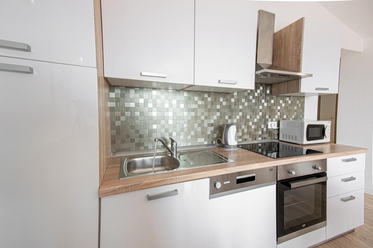 Apartments Villa Luce มาคาร์สกา ภายนอก รูปภาพ