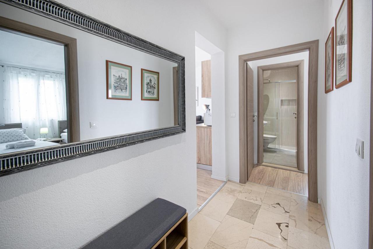 Apartments Villa Luce มาคาร์สกา ภายนอก รูปภาพ